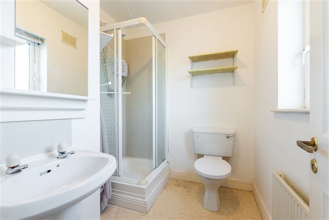 23 Woodstown Meadow, Knocklyon, Dublin 16