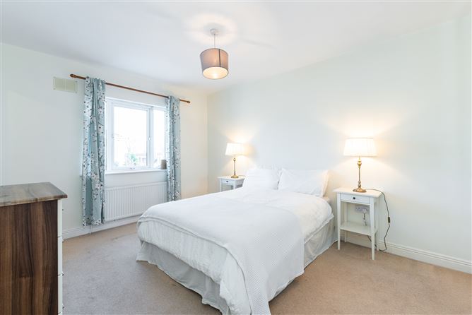 23 Woodstown Meadow, Knocklyon, Dublin 16