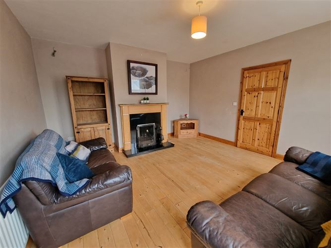 17 Cul Daire, Lissycasey, Ennis, Co. Clare