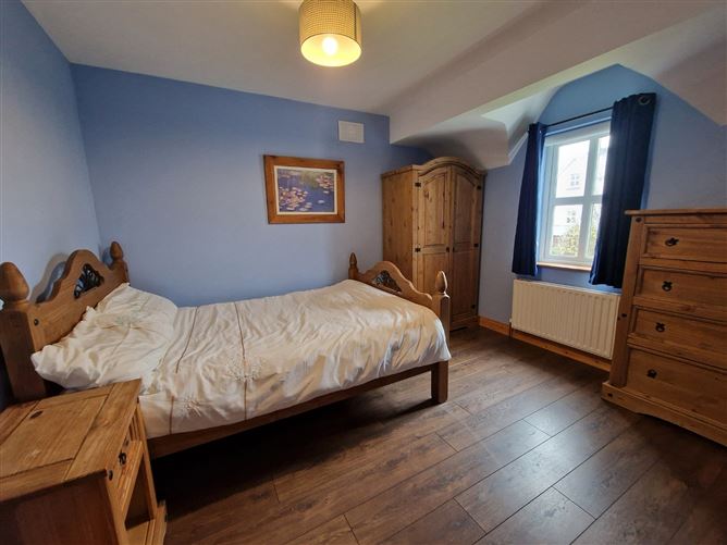 17 Cul Daire, Lissycasey, Ennis, Co. Clare