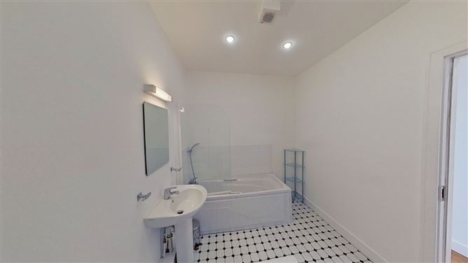 18 The Elms, Diamond Valley, Bray, Co. Wicklow