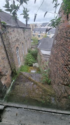 18 The Diamond, Monaghan Town, Monaghan