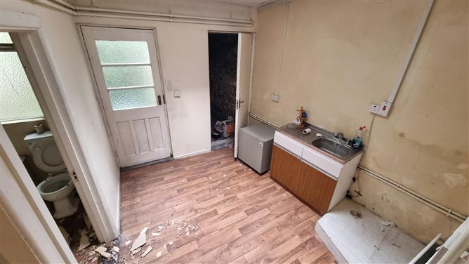 18 The Diamond, Monaghan Town, Monaghan