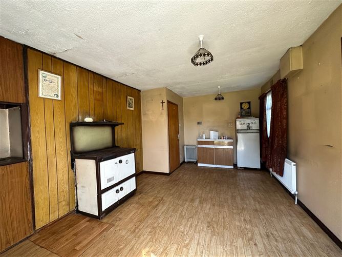 Caherateemore, Athenry, Galway