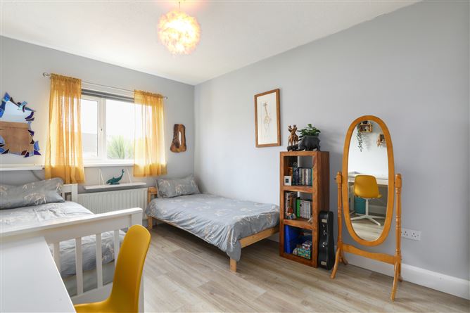 12 Swallowbrook View, Clonee, Dublin 15