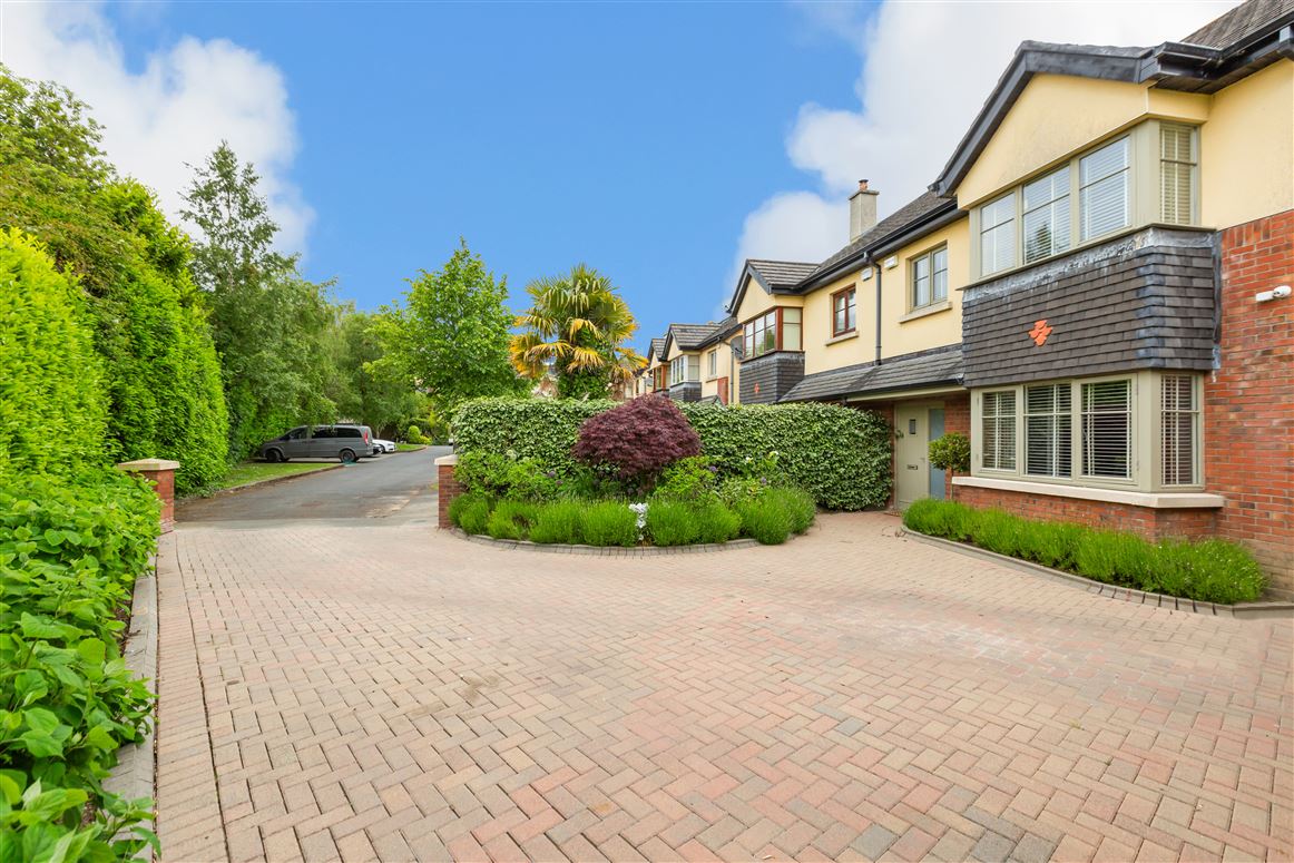 96 Blacklion Manor, Greystones, Co. Wicklow