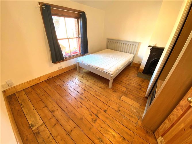 Thomas Davis Street, Christchurch, Dublin 8