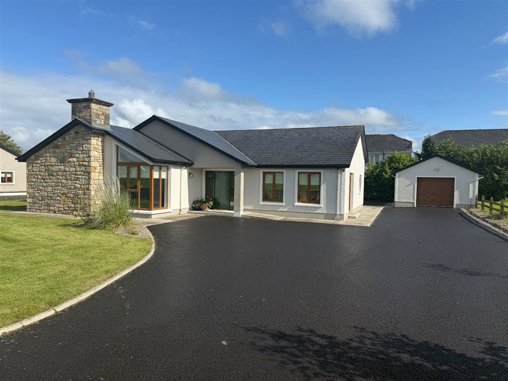 21 Mac Oisin Place, Dromod, Carrick On Shannon, Co. Leitrim