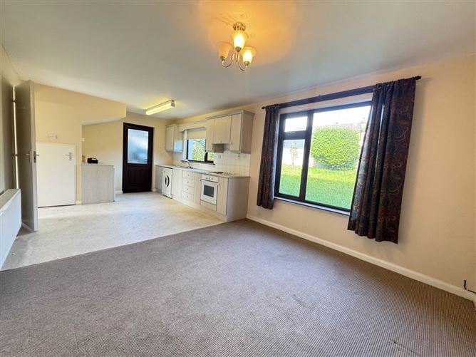 Photo 5 of 12 — 61 Sandy Grove, Blackrock, County Louth