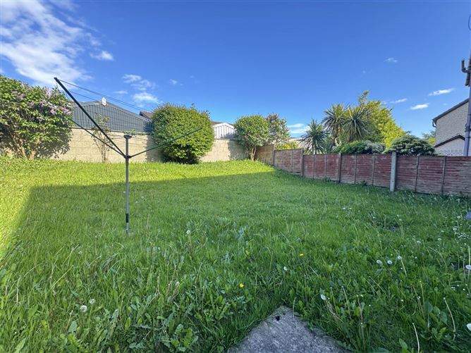 Photo 11 of 12 — 61 Sandy Grove, Blackrock, County Louth
