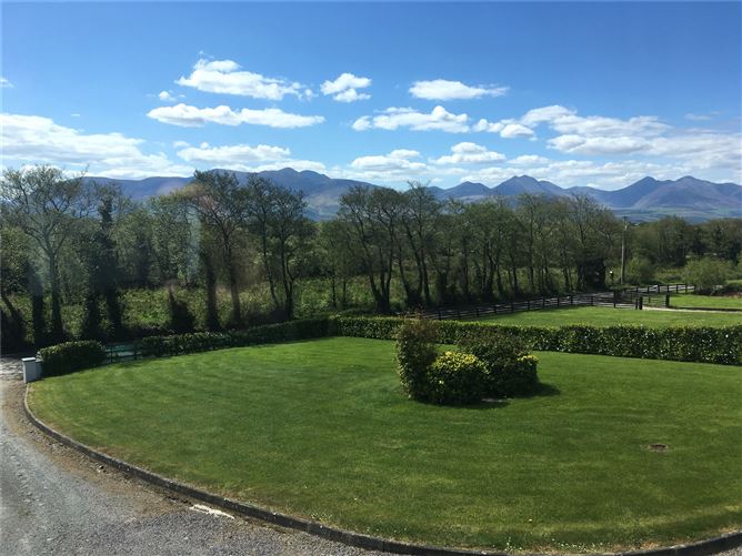 6 Aghadoe Woods, Barleymount, Killarney, Co. Kerry