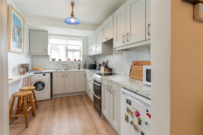 7 Dunmahon, South Douglas Road, Douglas, Cork