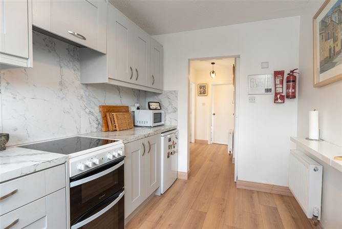 7 Dunmahon, South Douglas Road, Douglas, Cork