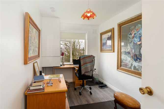 7 Dunmahon, South Douglas Road, Douglas, Cork