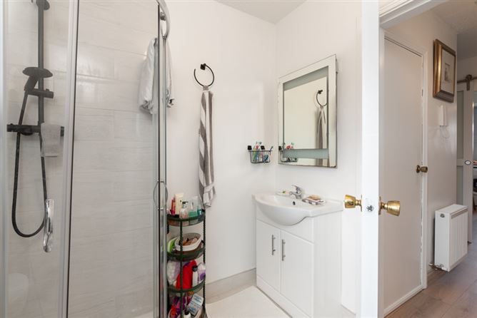 7 Dunmahon, South Douglas Road, Douglas, Cork