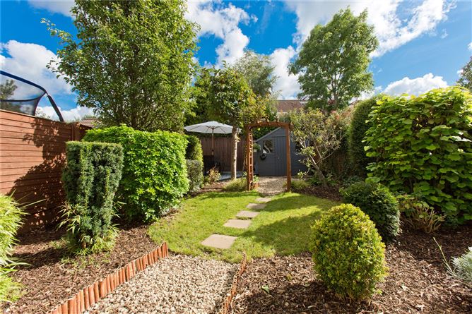 9 Fforster Drive, Lucan, Co. Dublin