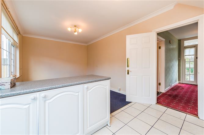 25 Meadow  View, Churchtown, Dublin 14