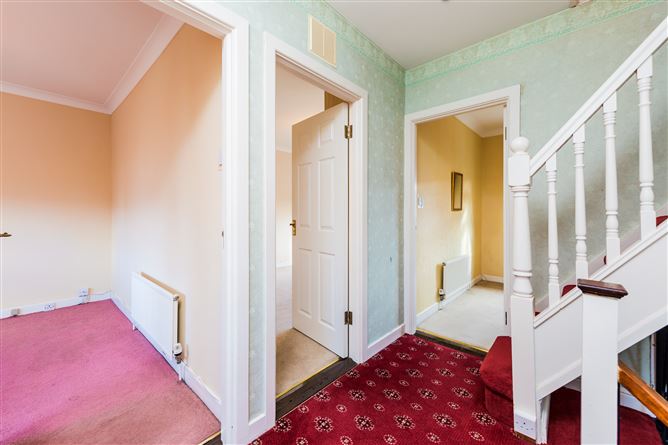 25 Meadow  View, Churchtown, Dublin 14