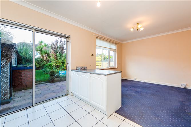 25 Meadow  View, Churchtown, Dublin 14