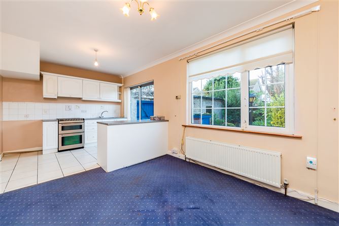 25 Meadow  View, Churchtown, Dublin 14