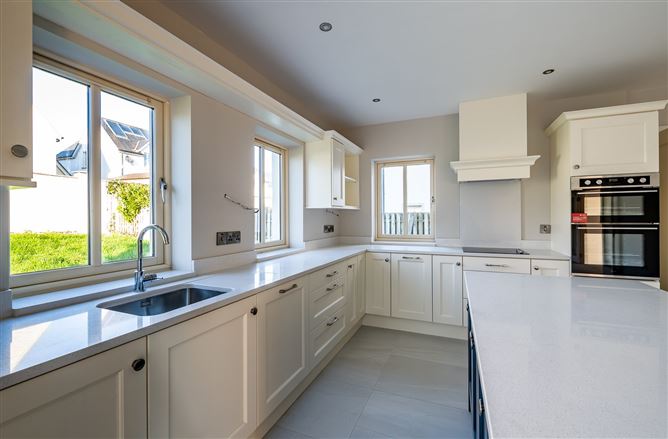 17 The Lodges, Killowen, Kenmare, Co. Kerry