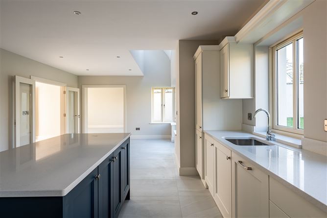 17 The Lodges, Killowen, Kenmare, Co. Kerry