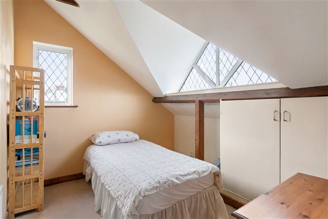 110 Rathdown Park, Terenure, Dublin 6W