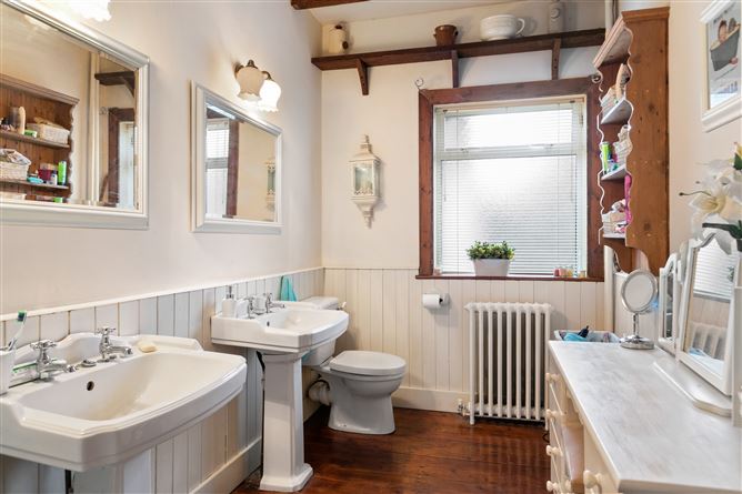 110 Rathdown Park, Terenure, Dublin 6W