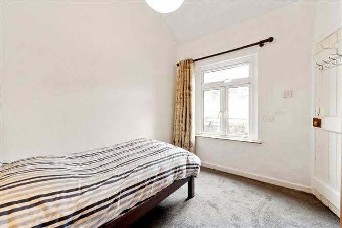 36 Dodder View Cottages, Ballsbridge, Dublin 4