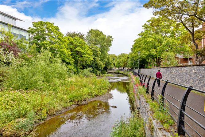 36 Dodder View Cottages, Ballsbridge, Dublin 4