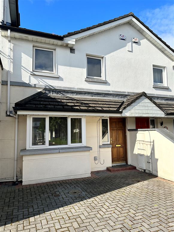 No. 5 'Dunore', Larchfield Court, Kilkenny, Kilkenny Clodagh Daly