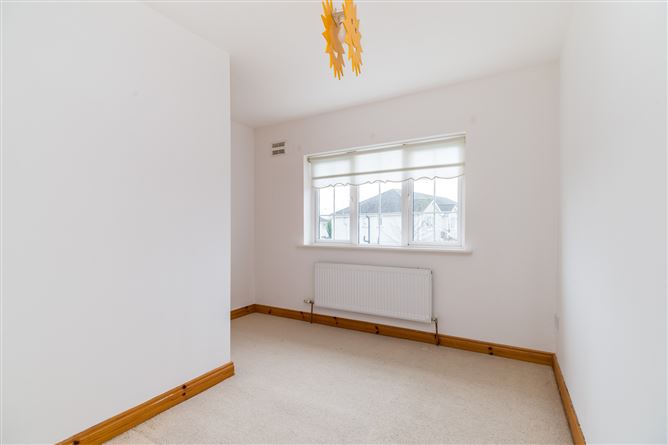 2 Norbury Woods Avenue, Tullamore, Co. Offaly