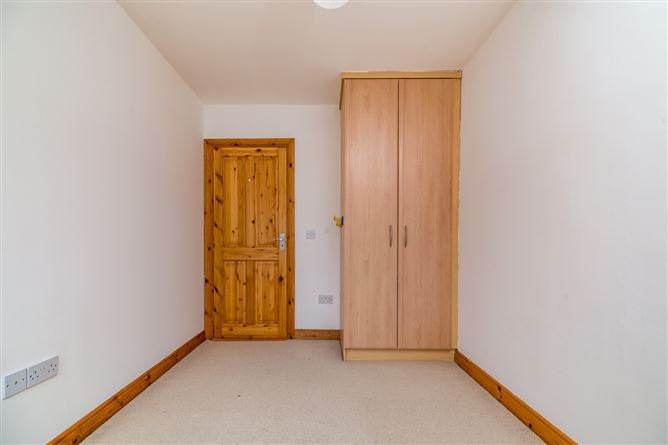 2 Norbury Woods Avenue, Tullamore, Co. Offaly