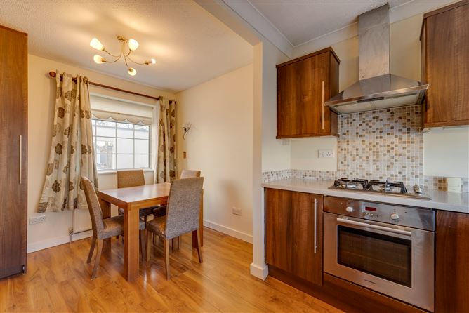 17 Cedar Avenue, Kingswood, Dublin