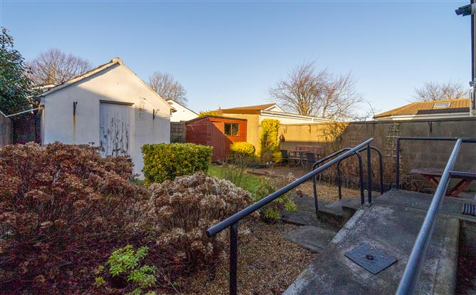 17 Cedar Avenue, Kingswood, Dublin