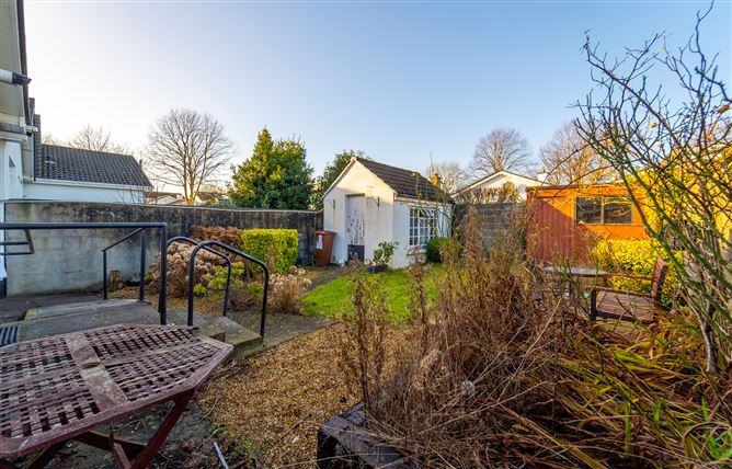 17 Cedar Avenue, Kingswood, Dublin