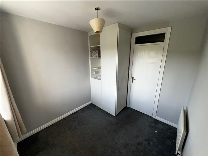 32 The Square, Riverbank, Drogheda, Louth