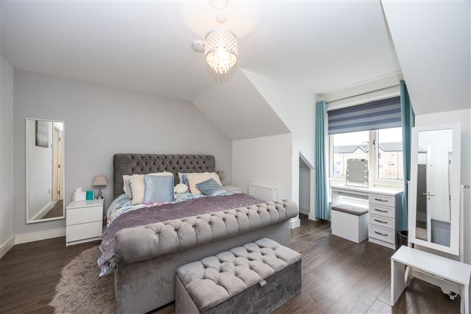 https://photos-a.propertyimages.ie/media/9/9/4/4910499/23fe21cf-0bf2-4a2d-abbd-046d298766ec_l.jpg
