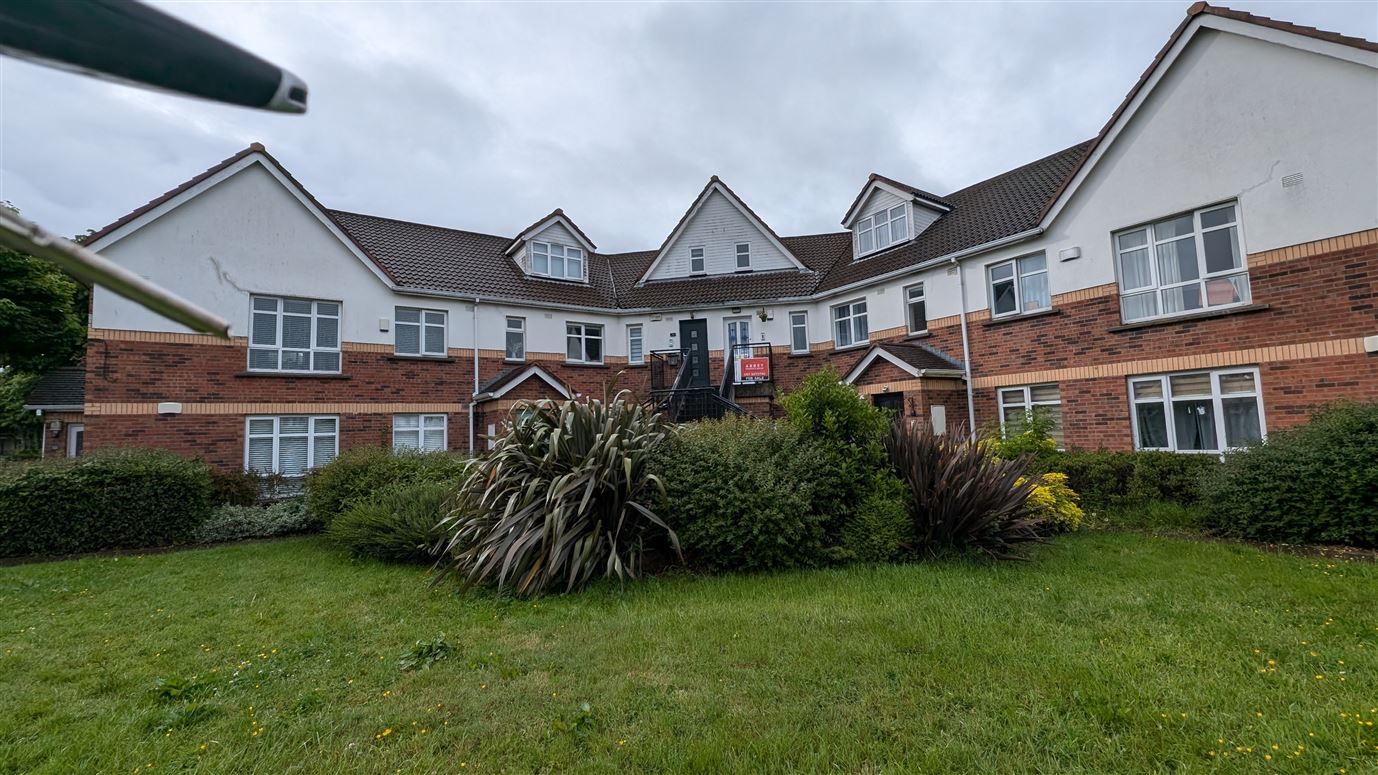 24 Liffey Glen. Liffey Valley Park, Lucan, Dublin