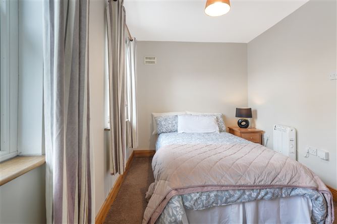 20 Monksfield Grove, Clondalkin, Dublin 22, D22 FX33