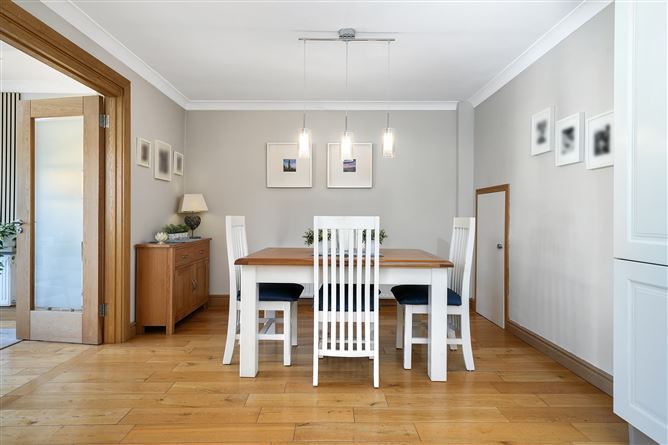 33 Castle Grove, Clondalkin, Dublin 22, D22 CC03