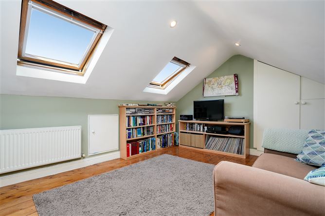 33 Castle Grove, Clondalkin, Dublin 22, D22 CC03