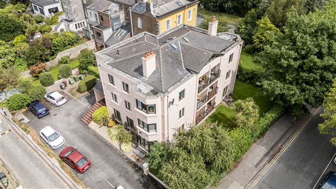 Photo 16 of 19 — 1 Seamount House, St Johns Road, Sandymount, Dublin 4