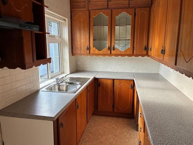 Riah Teeha, 4 Seapark Avenue, Abbeyside, Dungarvan, Waterford