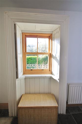 2 Silvermount Cottages, Strawberry Beds, Dublin 20