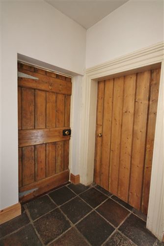 2 Silvermount Cottages, Strawberry Beds, Dublin 20