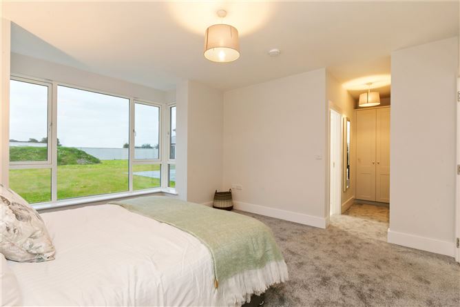 Oaklands, Kilmacredock, Maynooth, Co. Kildare