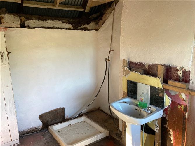 Leitrim, Frenchpark, Castlerea, Co. Roscommon