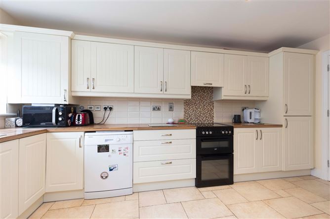 48 Grange Hall, Dunshaughlin, Co. Meath