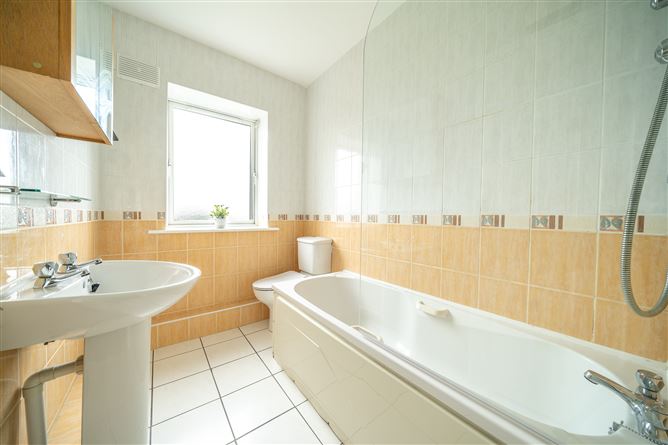 11 Sunnybank, Islandbridge, Dublin 8